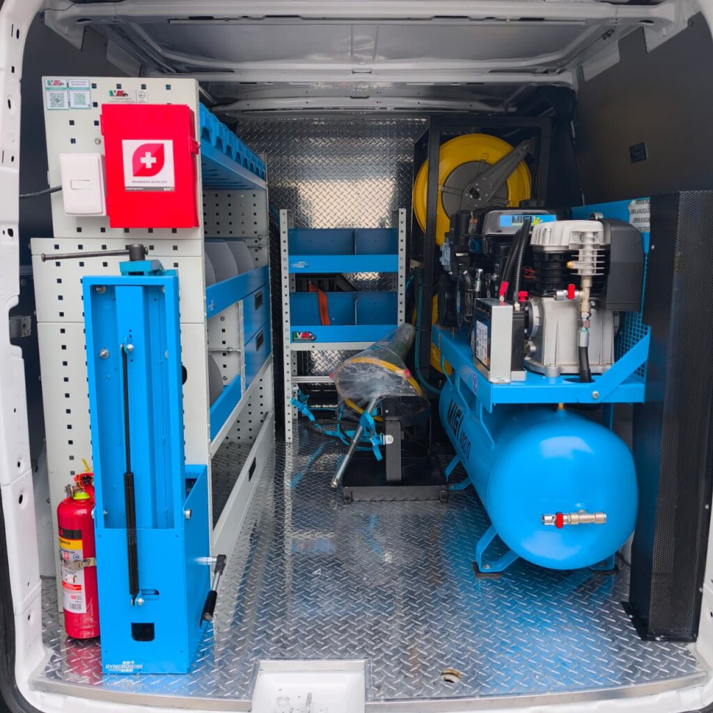 Equipamiento de Talleres Móviles para Servicios Mecánicos